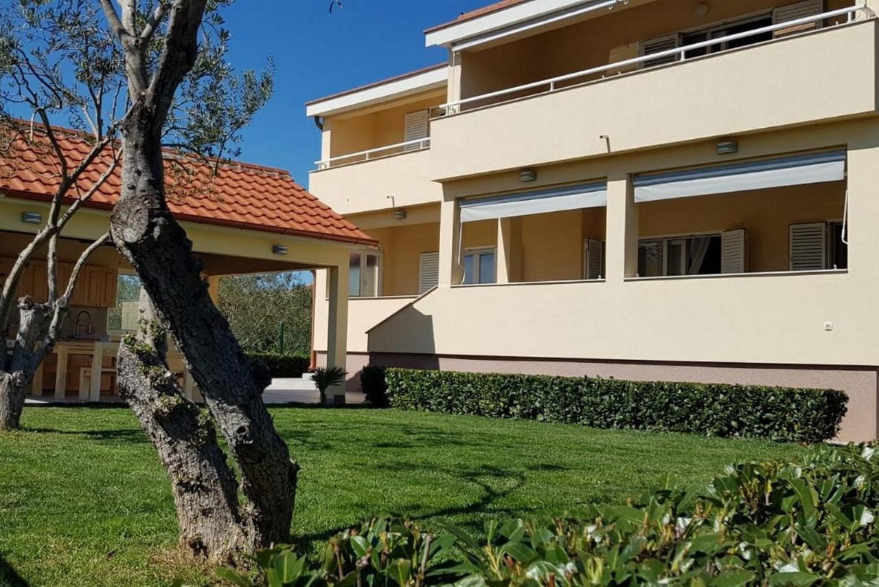 Apartmani San Pedro Sveti Petar  Buitenkant foto