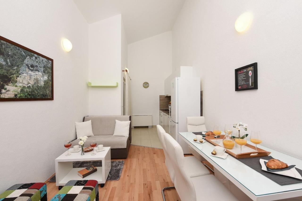 Apartmani San Pedro Sveti Petar  Buitenkant foto